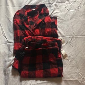 Old Navy plaid pajamas red and black cotton